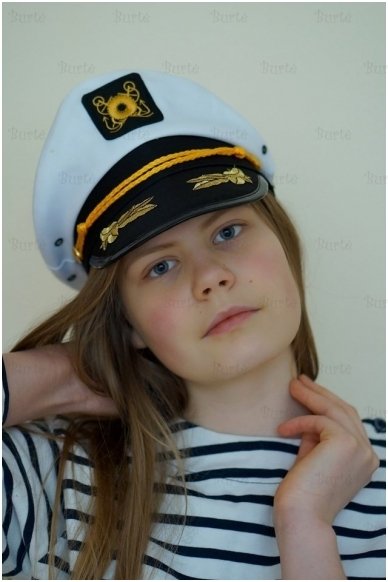 Kapitono kepurė 2
