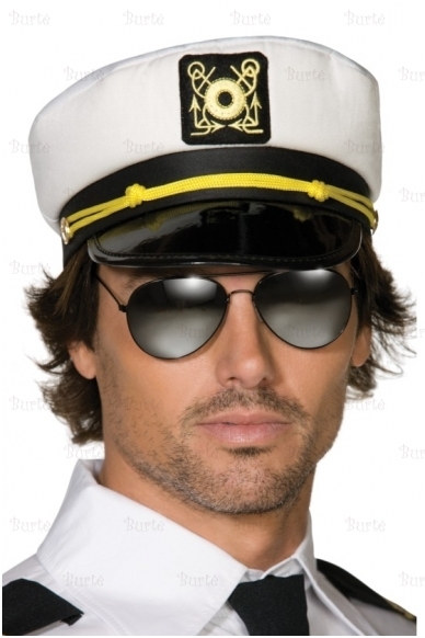 Kapitono kepurė 1