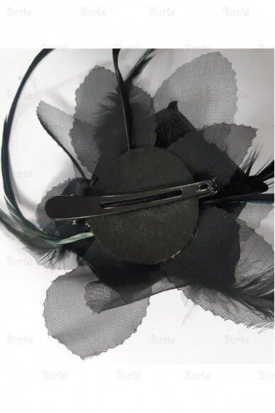 Black flower hairclip 2