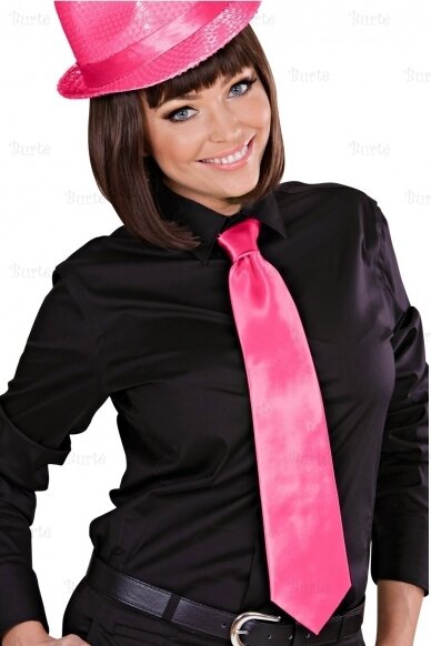 Rožinis kaklaraištis 2
